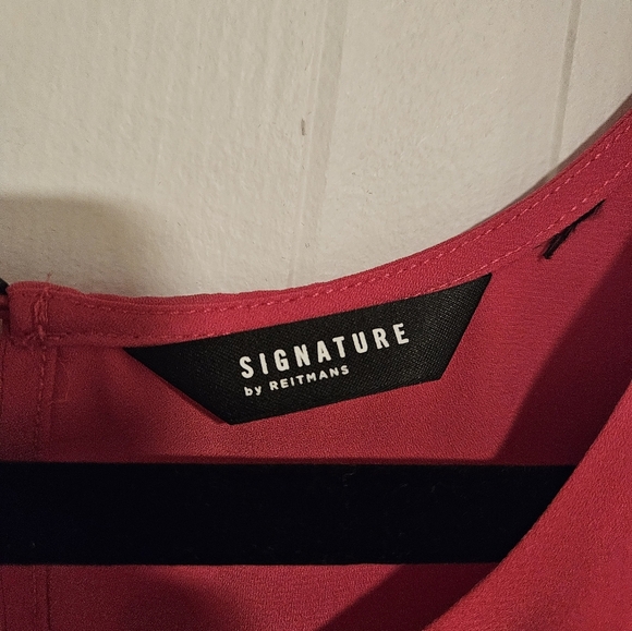 Womens XL Magenta Pink top Blouse long sleeve cold shoulder NWT - Picture 3 of 5